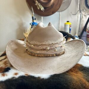 NWT Cream Cowgirl Hat